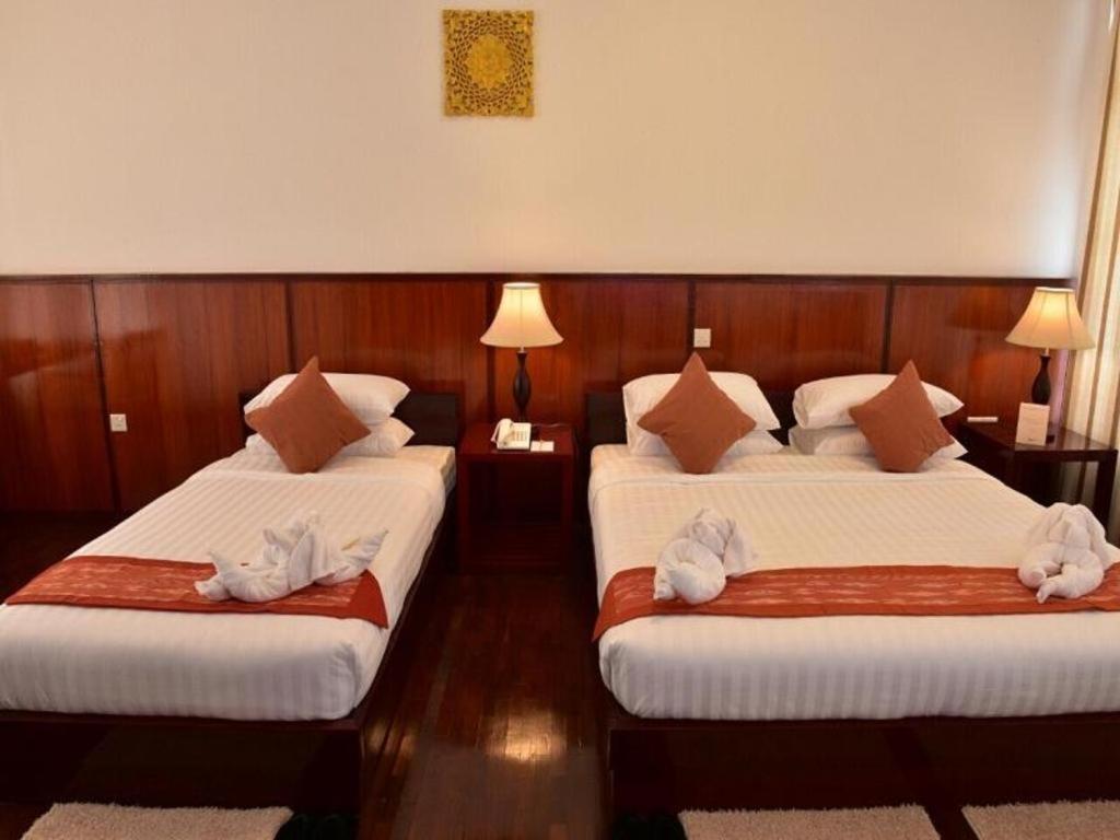 Hotel Maineli Nyaung Shwe Exterior photo