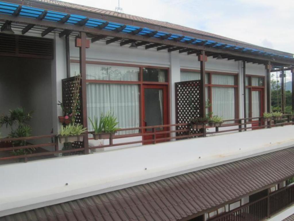 Hotel Maineli Nyaung Shwe Exterior photo
